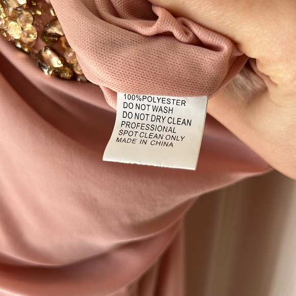 Mac Duggal Beaded Drop Shoulder Jersey Gown in Rose Size 6 - Picture 9 of 12